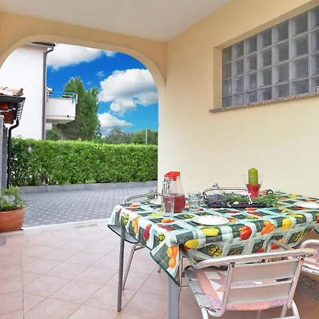 Apartmán With Parking Space Valbandon, - 20648 Fažana
