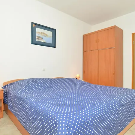 With A Parking Space Valbandon, - 20648 Apartment *